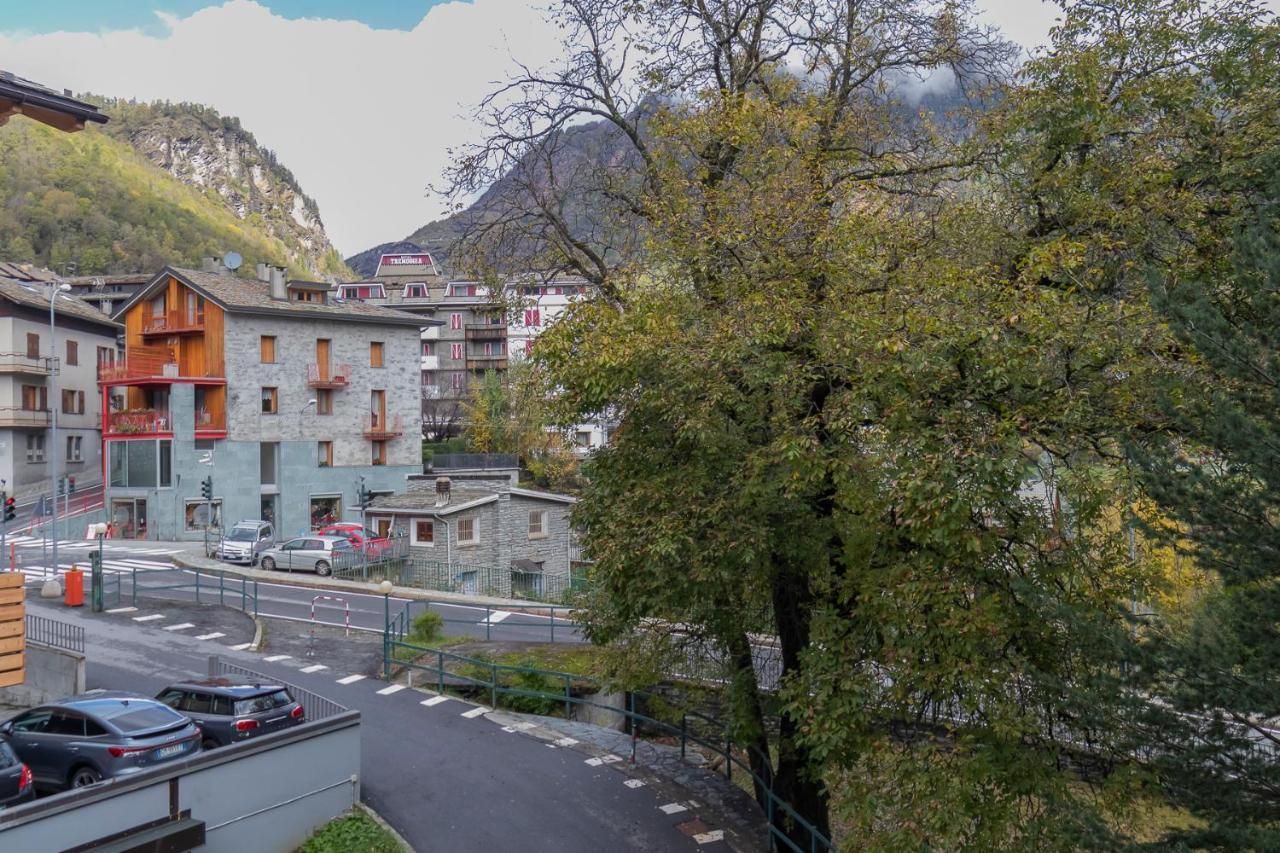 Ihost Flat - Valmalenco Centro Apartment Chiesa in Valmalenco Exterior photo